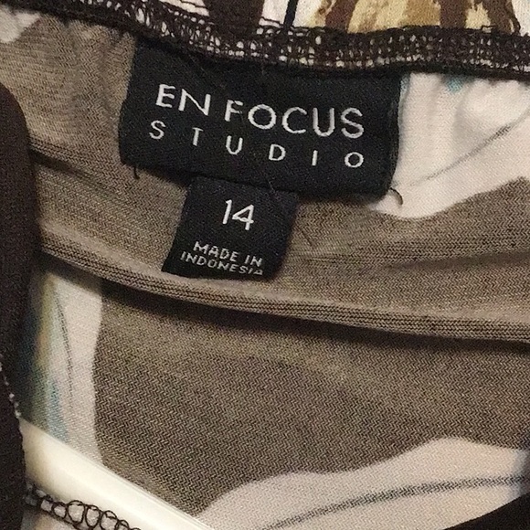 Enfocus floral Halter Dress - Picture 4 of 6